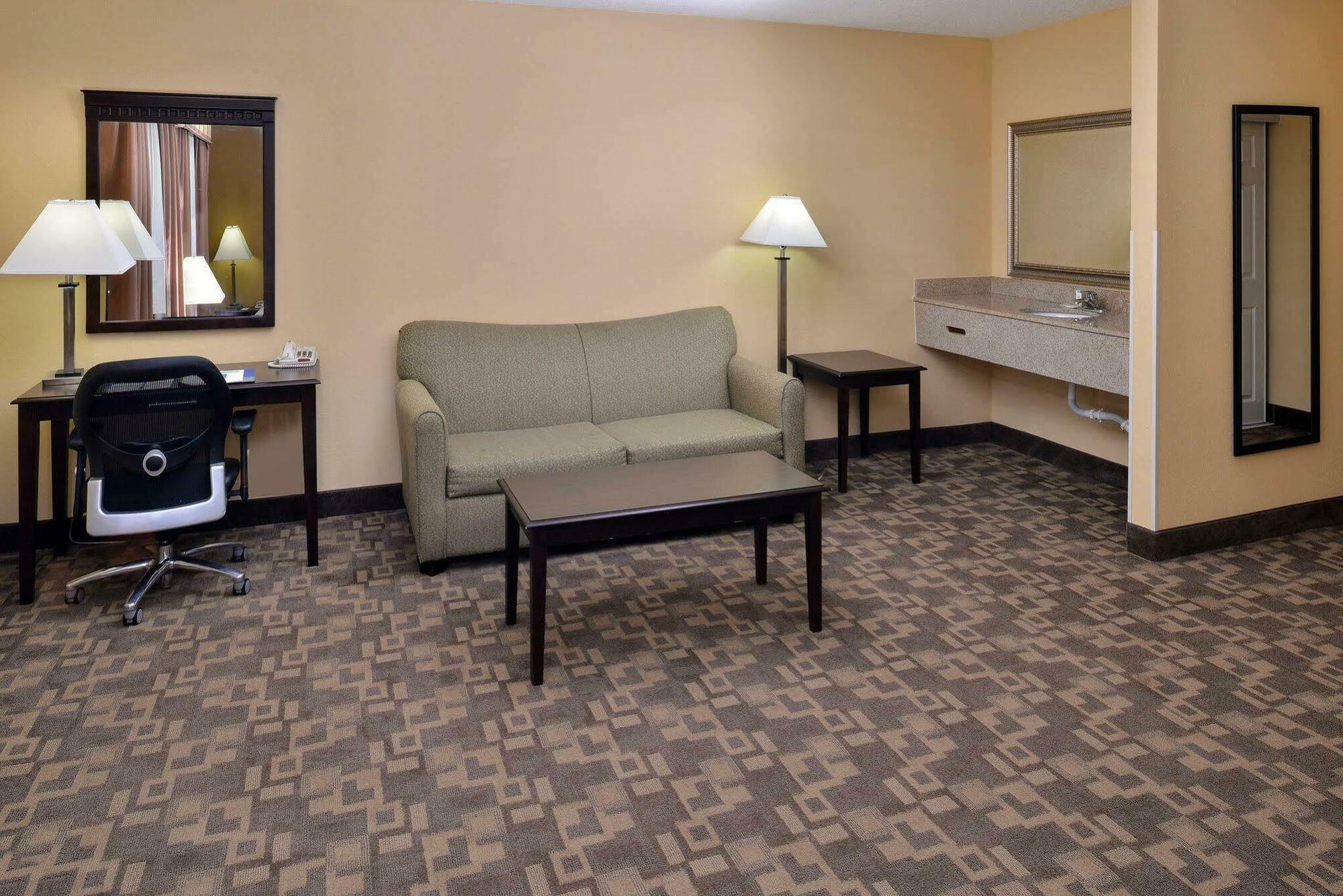 Quality Inn Asheboro South Экстерьер фото