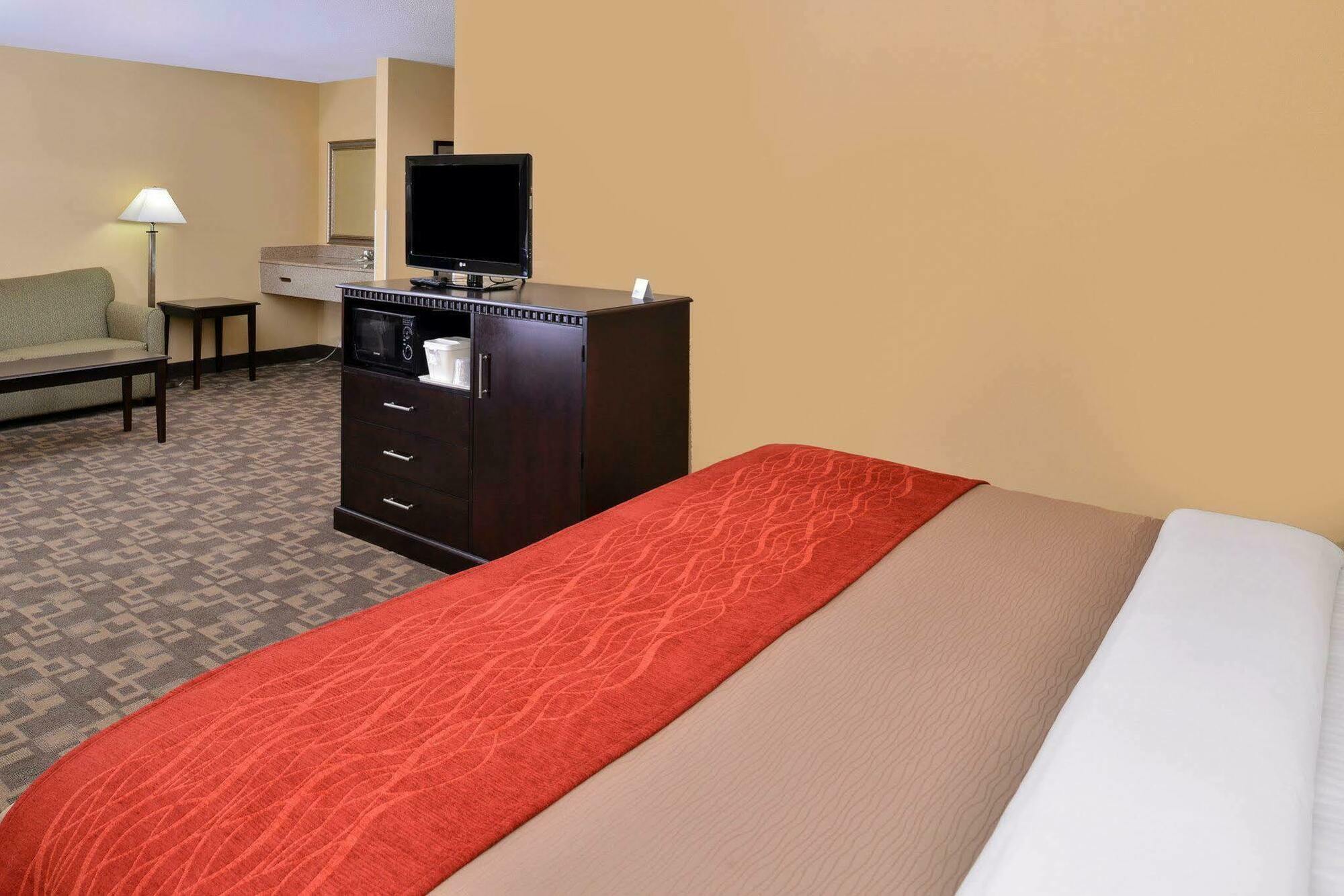 Quality Inn Asheboro South Экстерьер фото